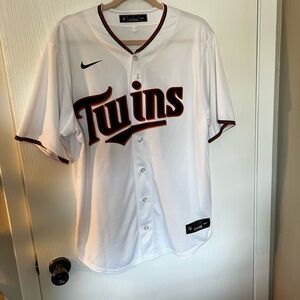 Men’s Large Twins Baseball Jersey